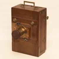 Chambre photographique en bois 13X18 pliable